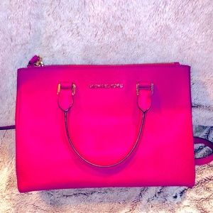 Michael Kors hot pink purse